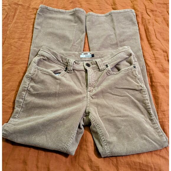 TINT brand Low/Mid-rise Flare cords - Sz 6 - EUC - Picture 3 of 5